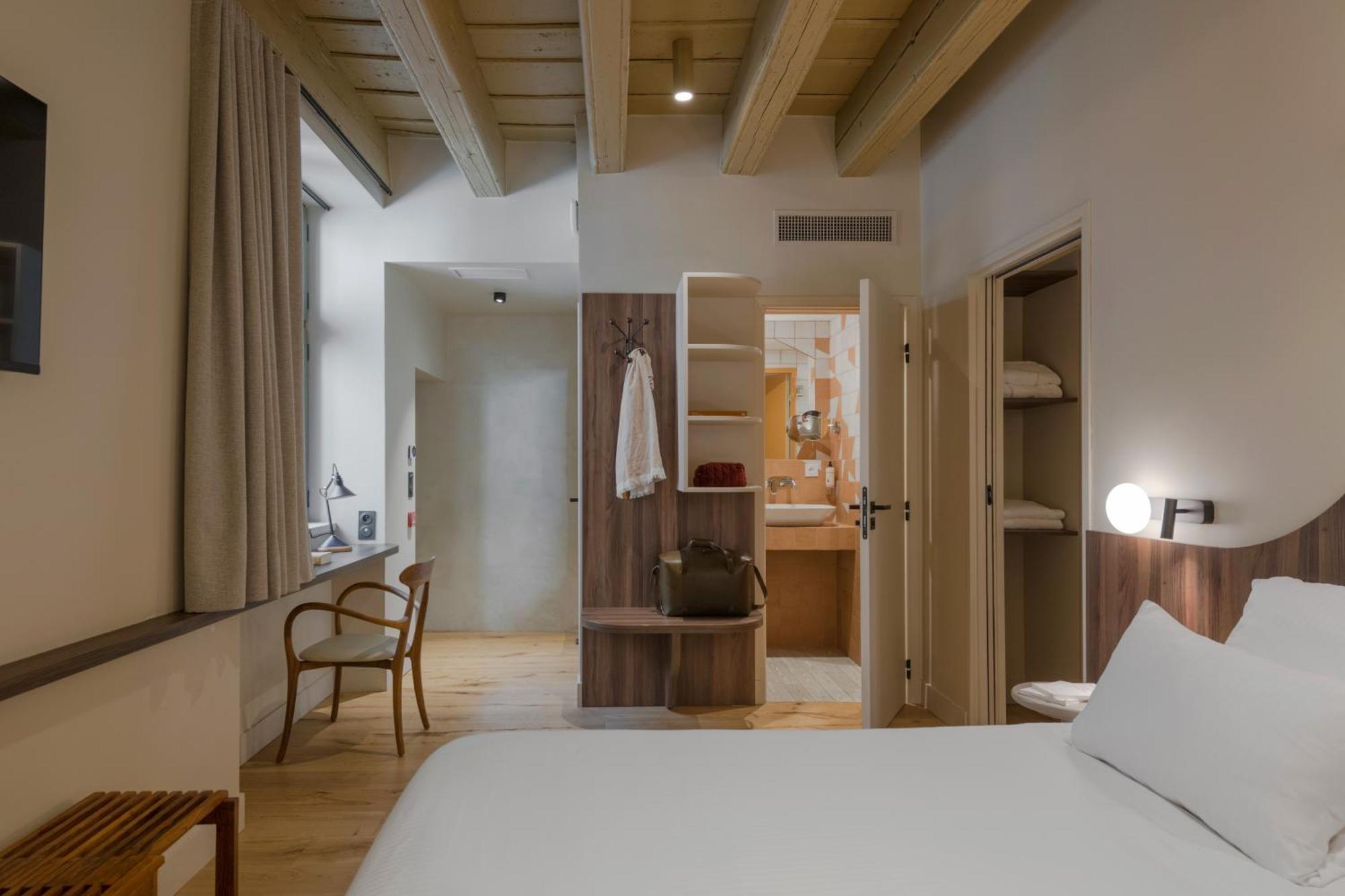 Academie Hotel Lione Esterno foto