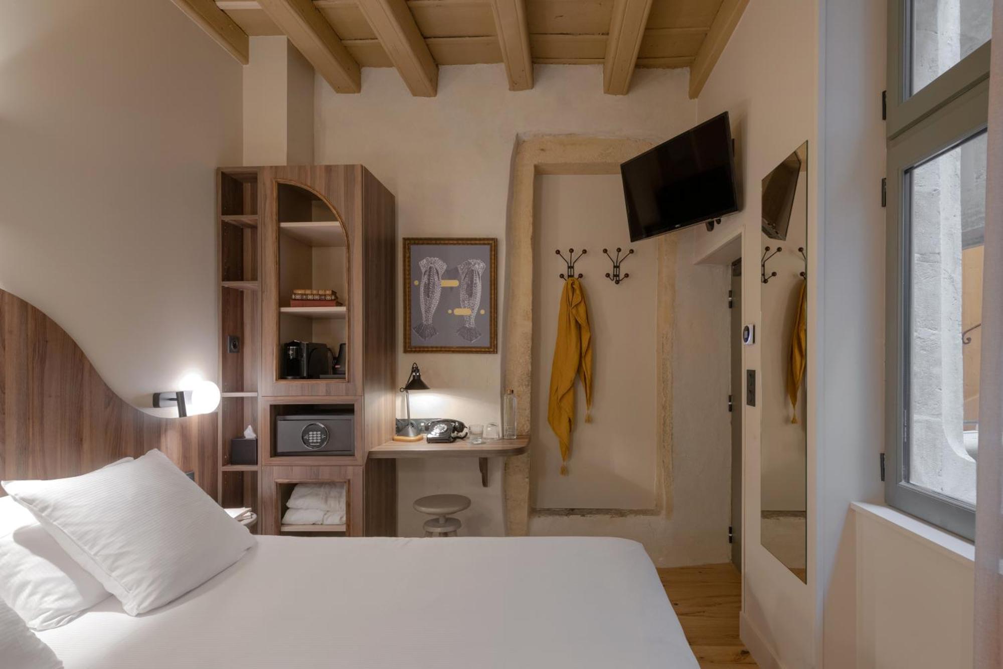 Academie Hotel Lione Esterno foto