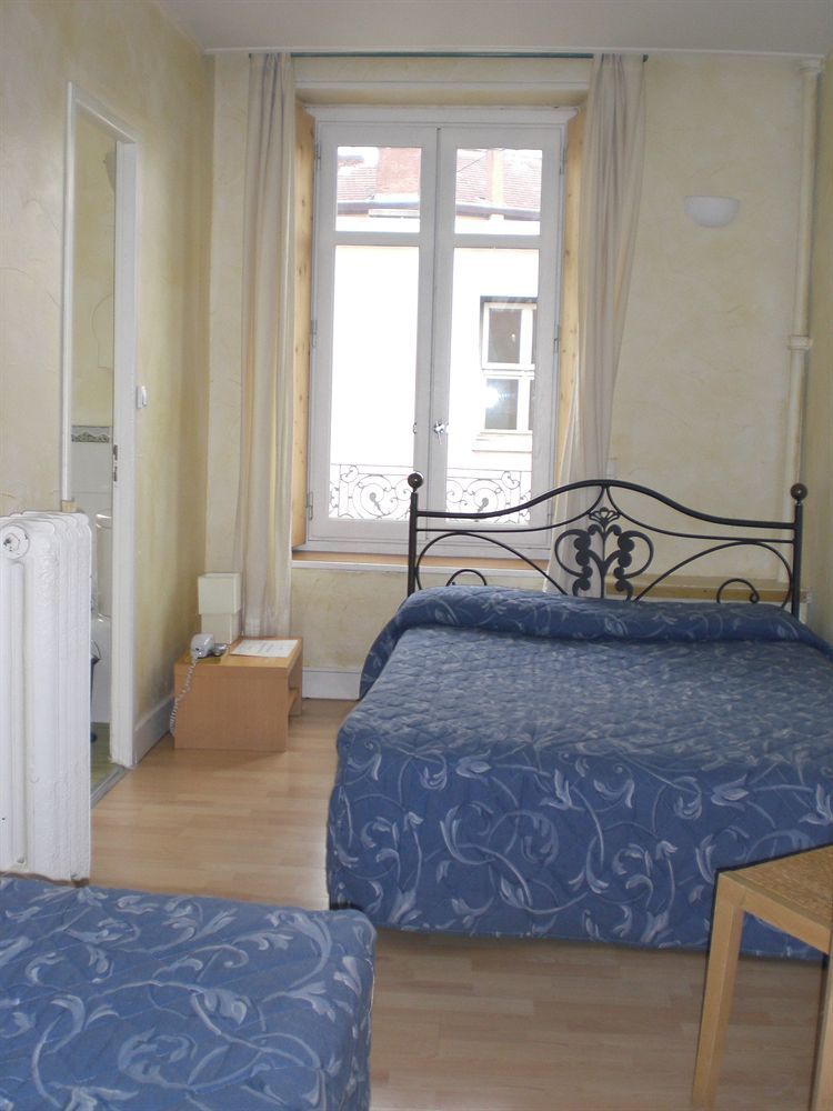 Academie Hotel Lione Esterno foto
